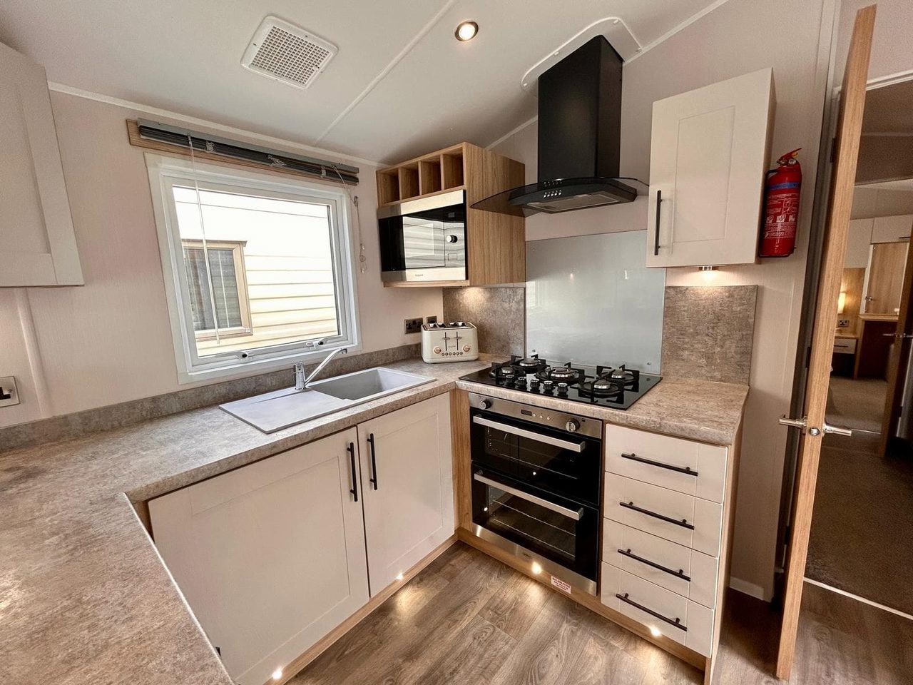 Manor kitchen