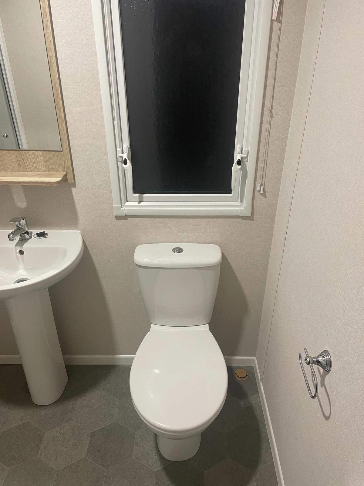 toilet