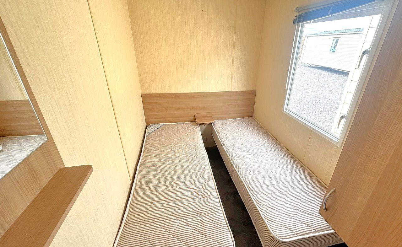 ABI Horizon Twin Room