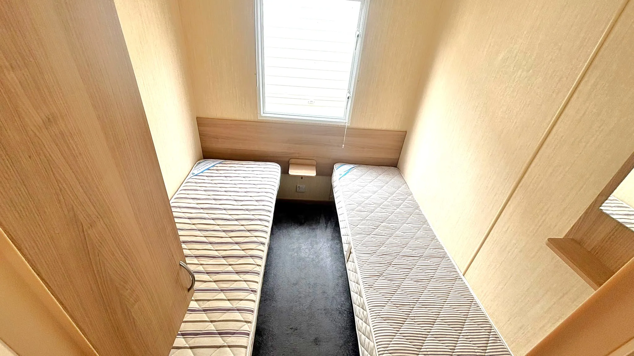 ABI Horizon Twin Room