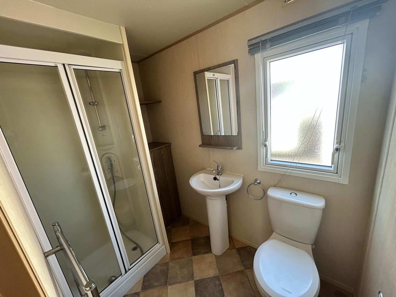 horizon shower