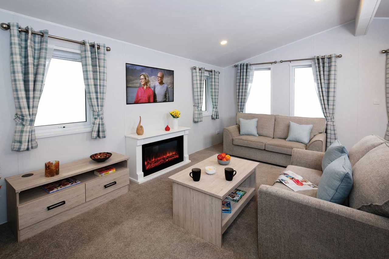 newbury-lounge-1-2000×1333-1
