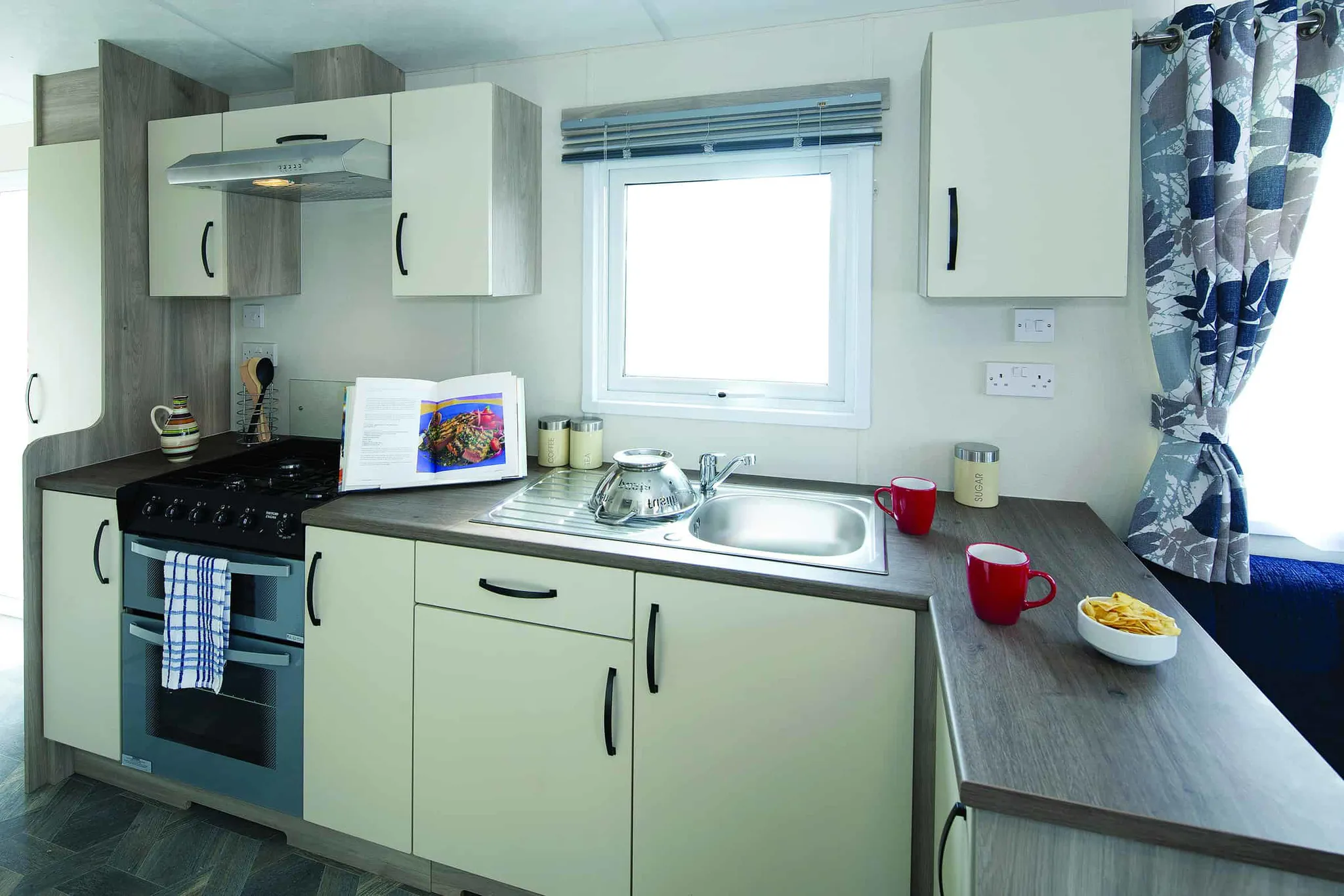 Ava Kitchen