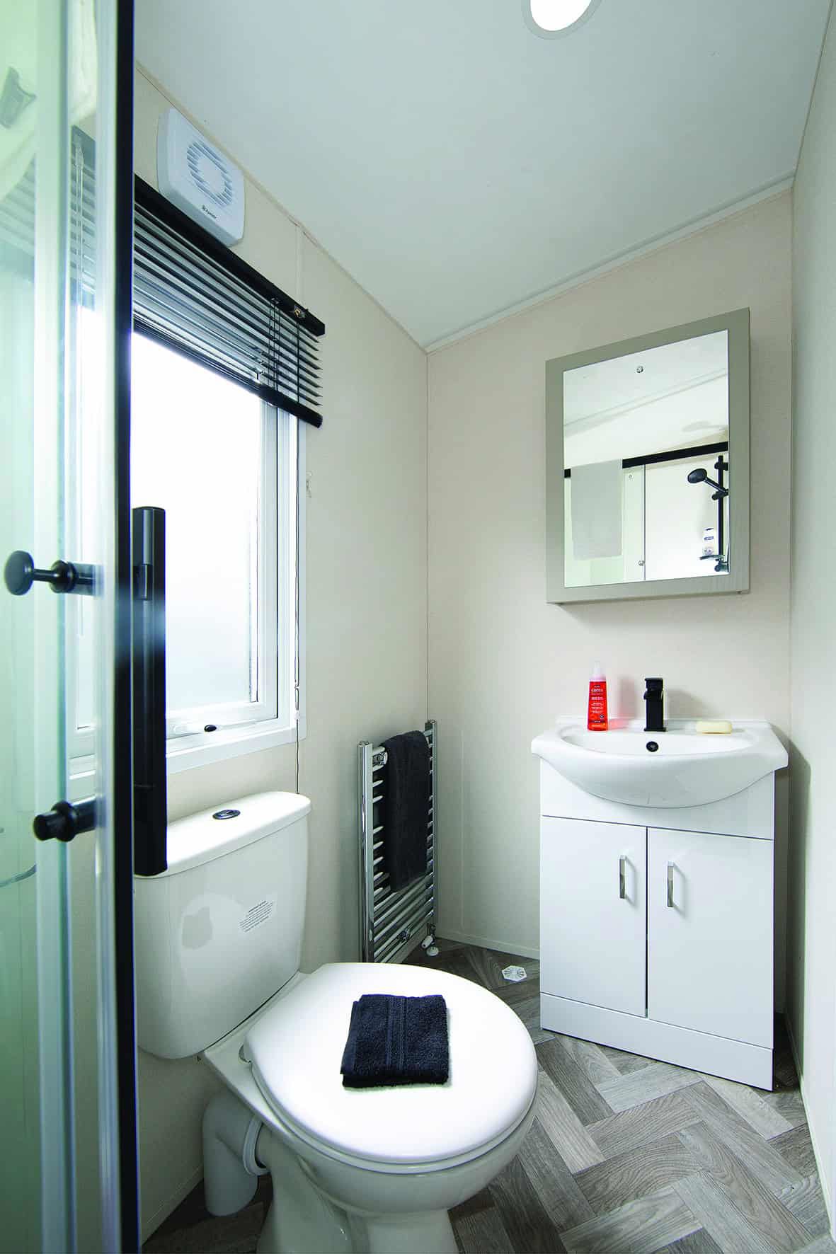 Wood-shower