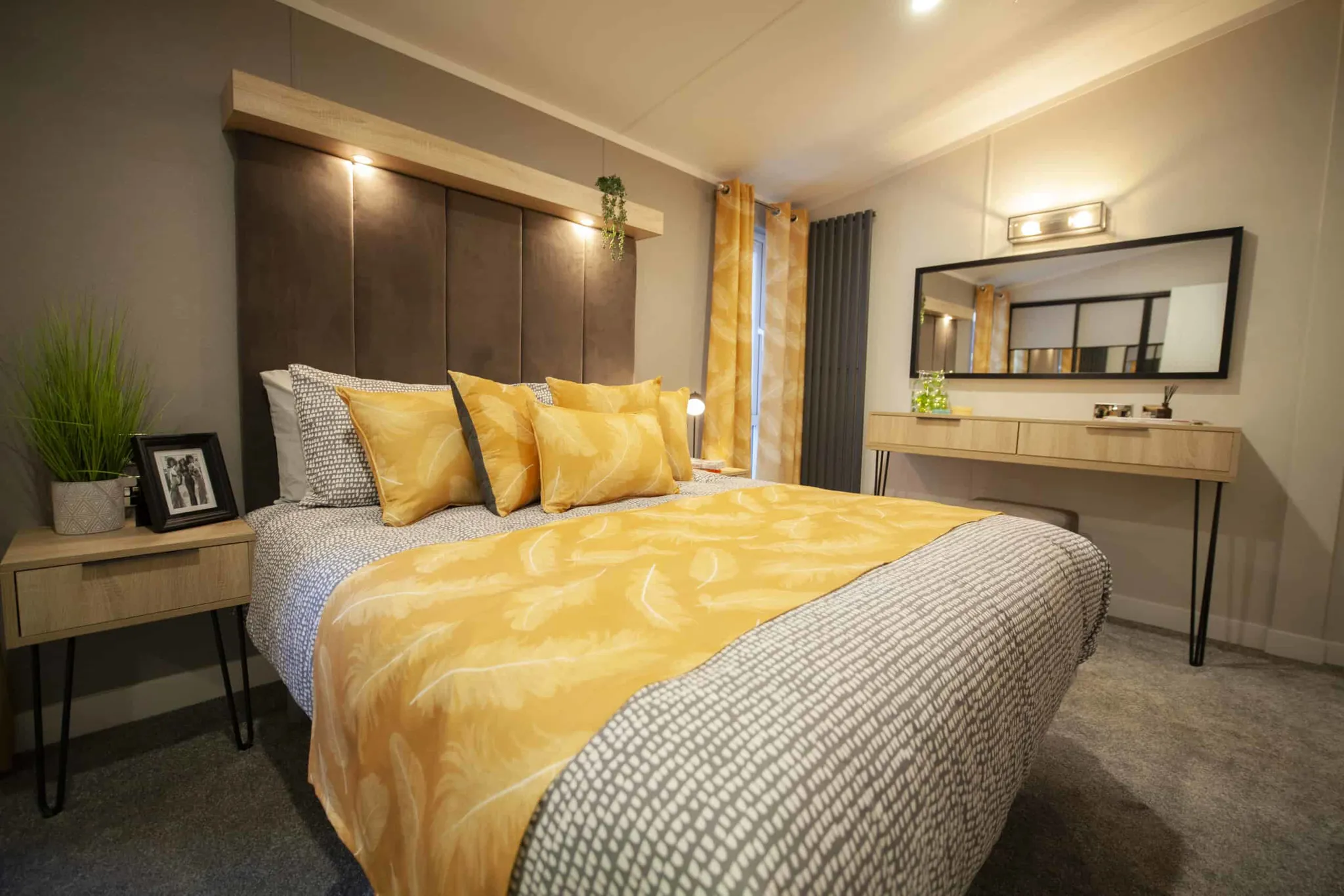 aruba master bedroom