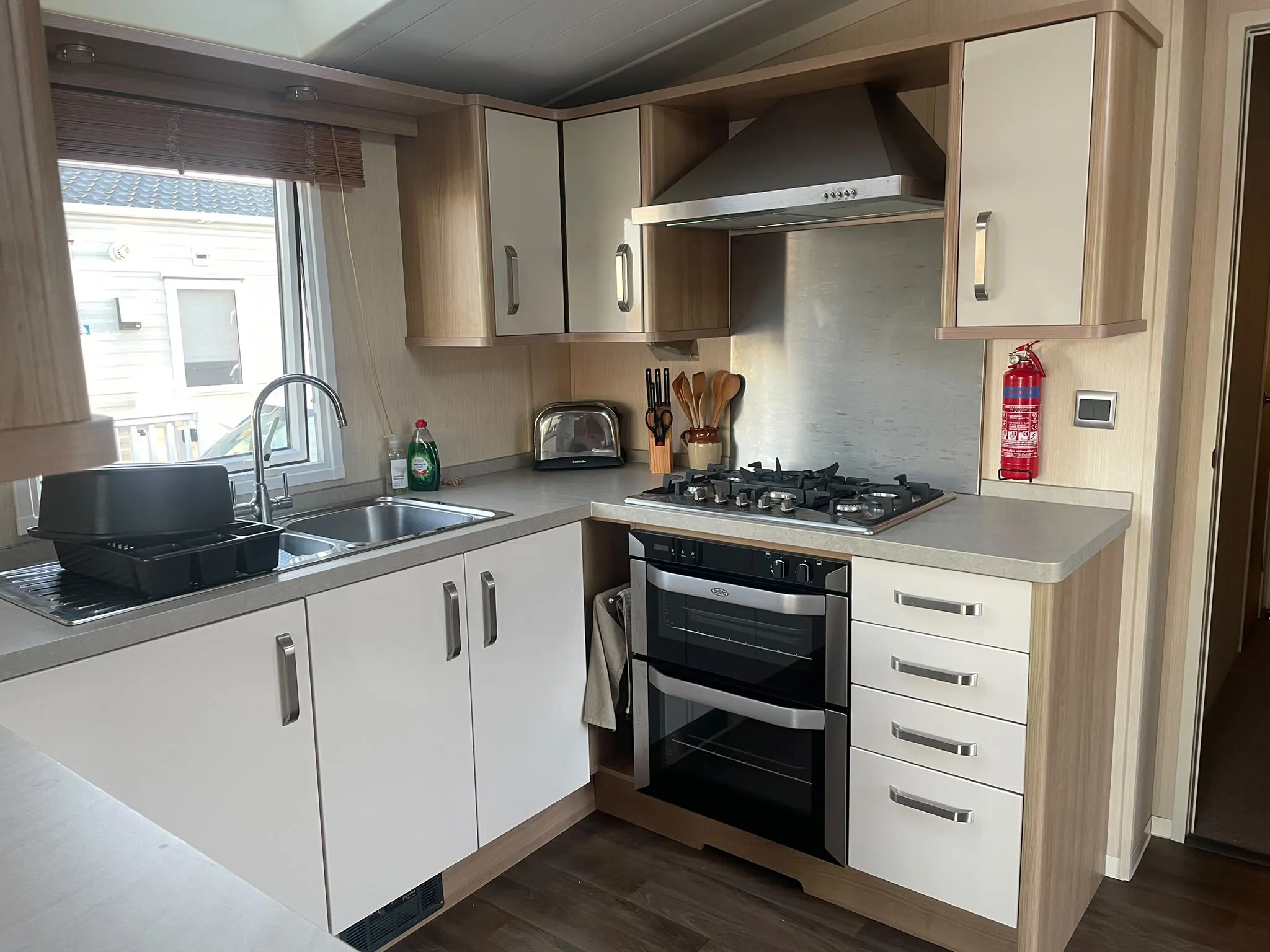 Swift Chamonix kitchen