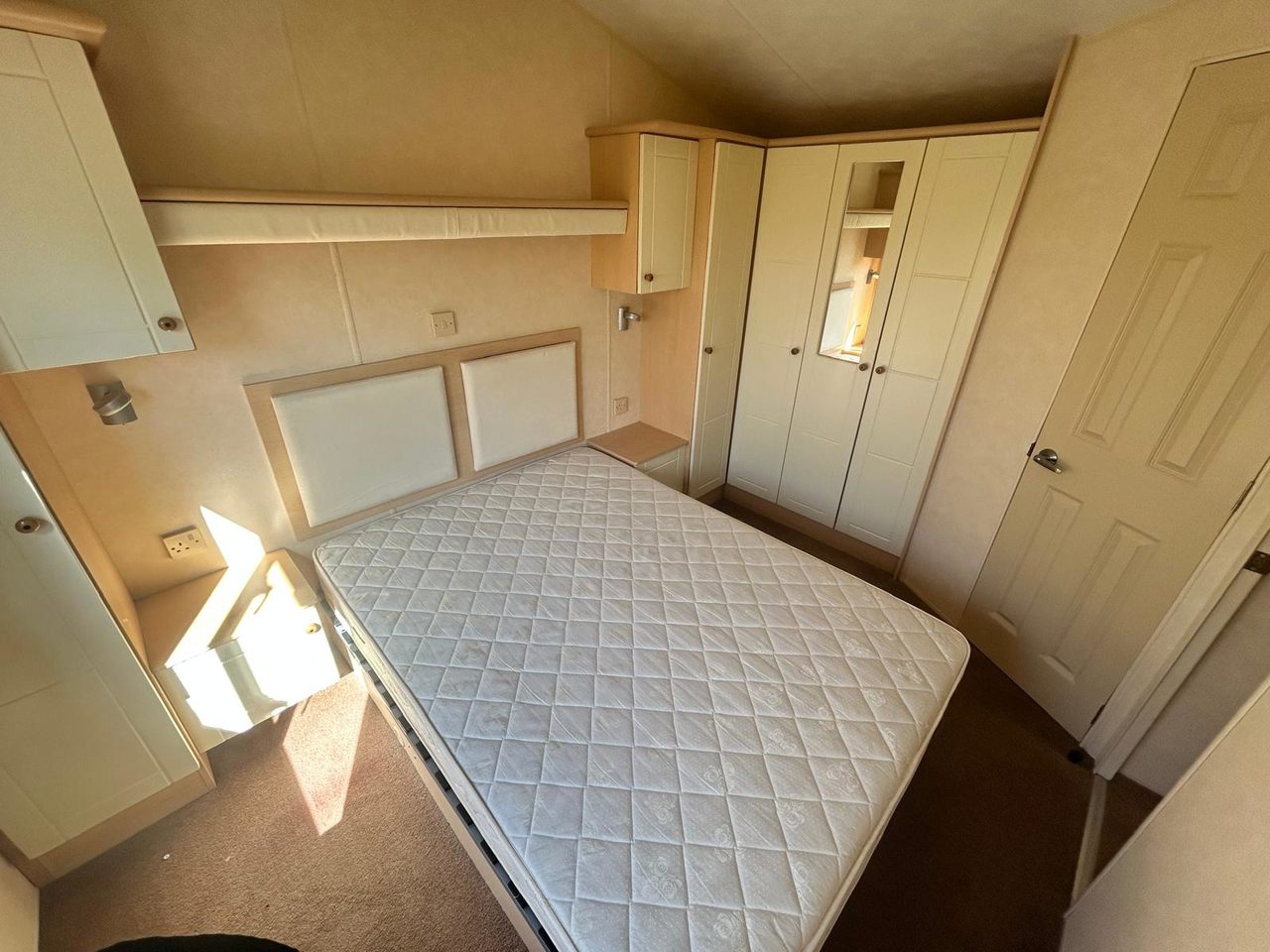 Willerby Salisbury Double bedroom