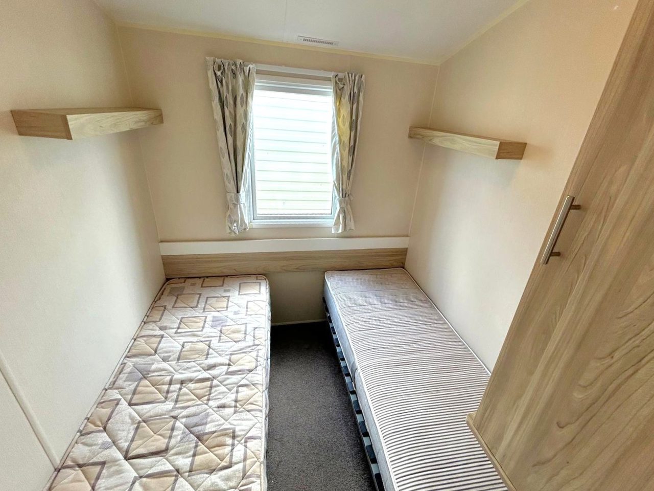 Willerby Salsa Eco Twin Room