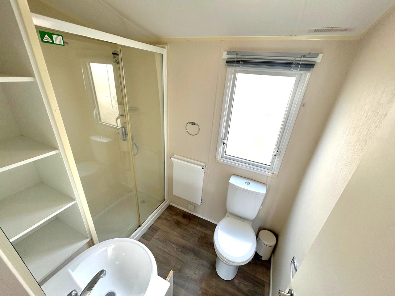 Willerby Salsa Eco Shower Room