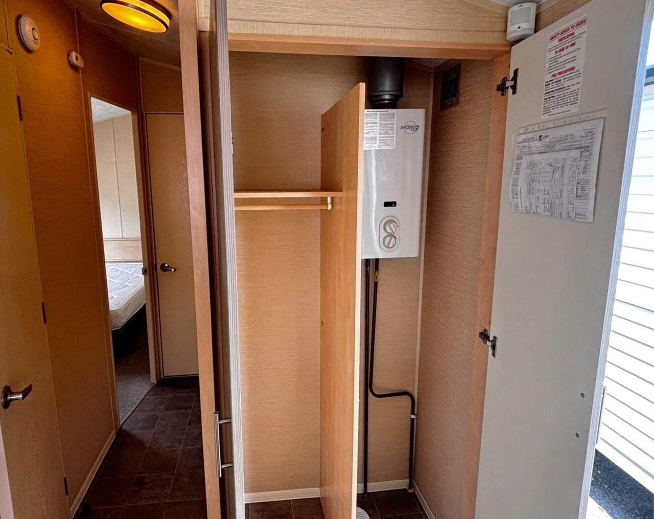 Willerby Salsa DG Storage