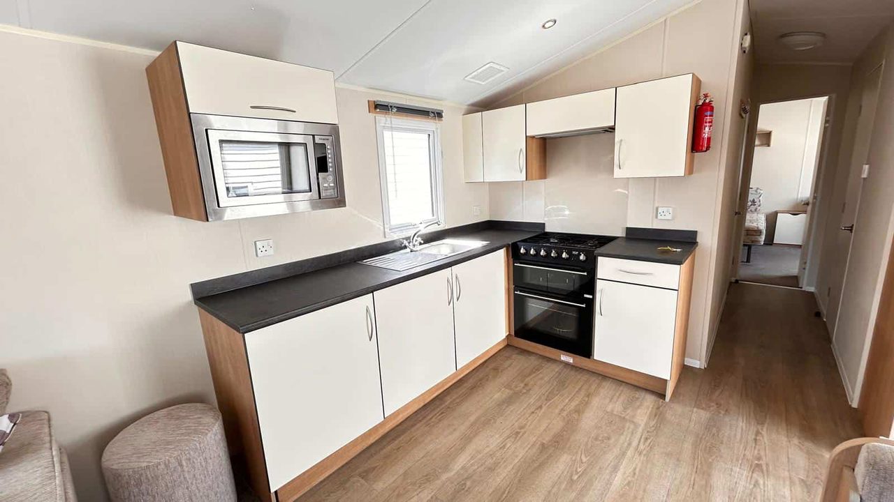 seasons kitchen