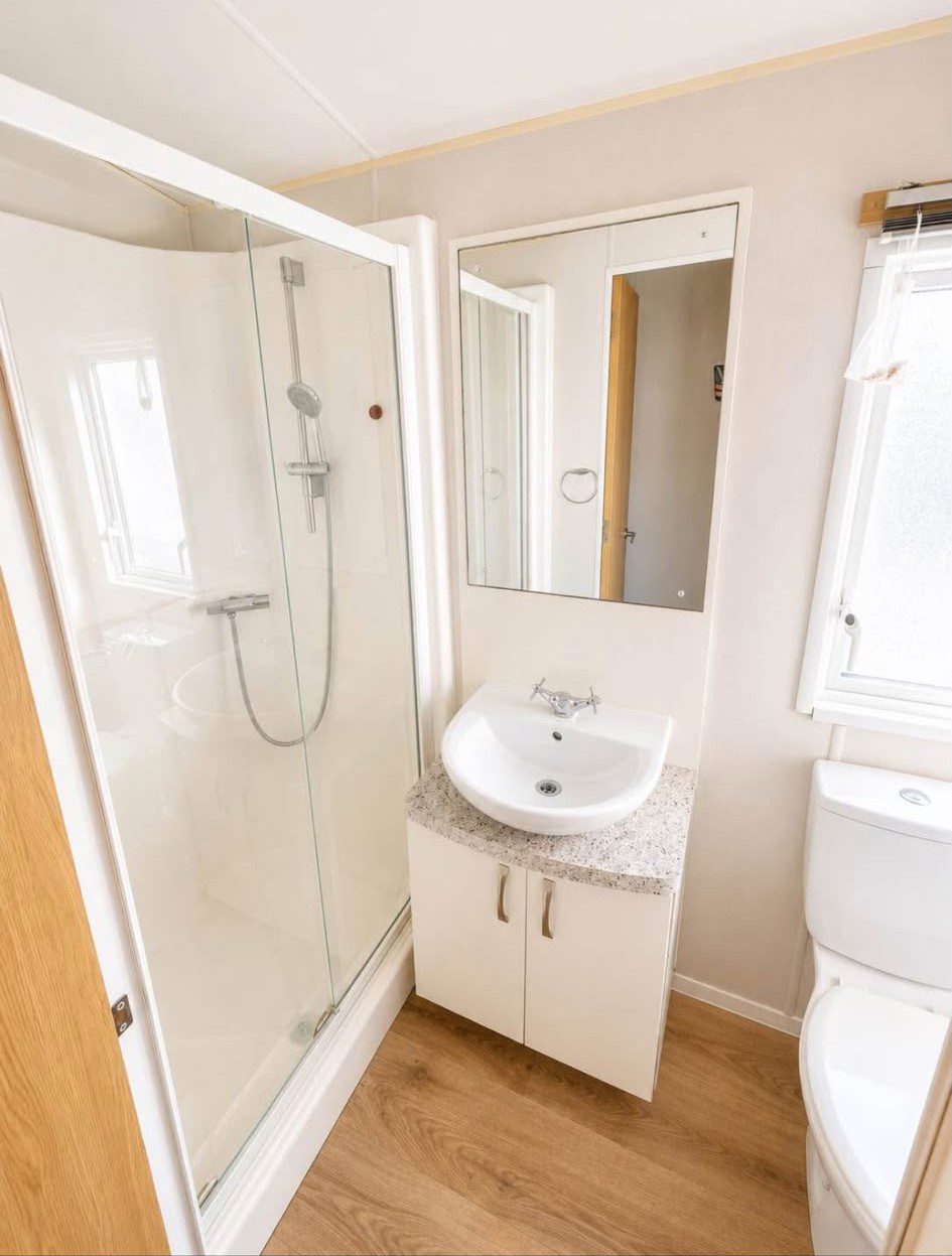 Willerby Sierra (Durdledoor) Bathroom