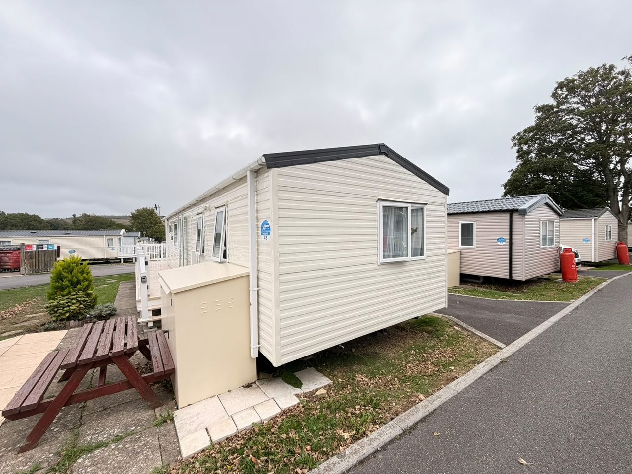Willerby Sierra static caravan, reference Willerby-Sierra, photograph 2