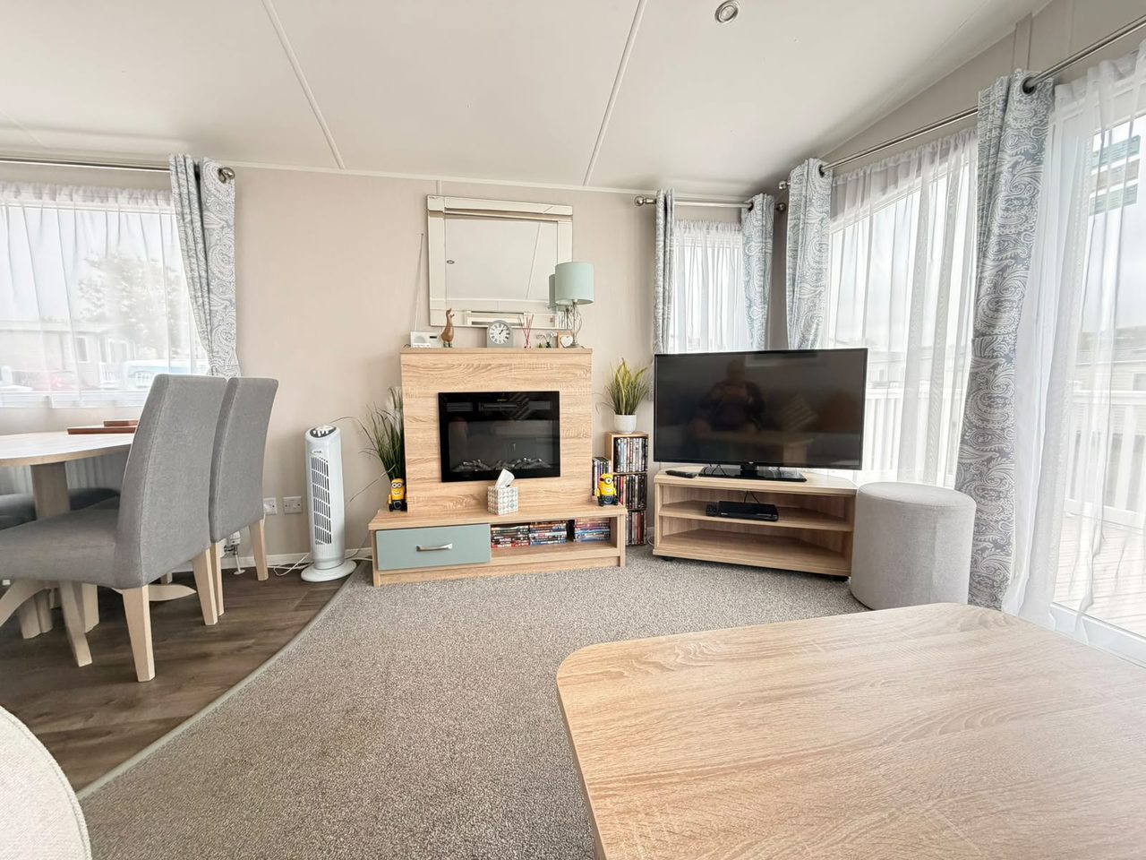 Willerby Sierra static caravan, reference Willerby-Sierra, photograph 5