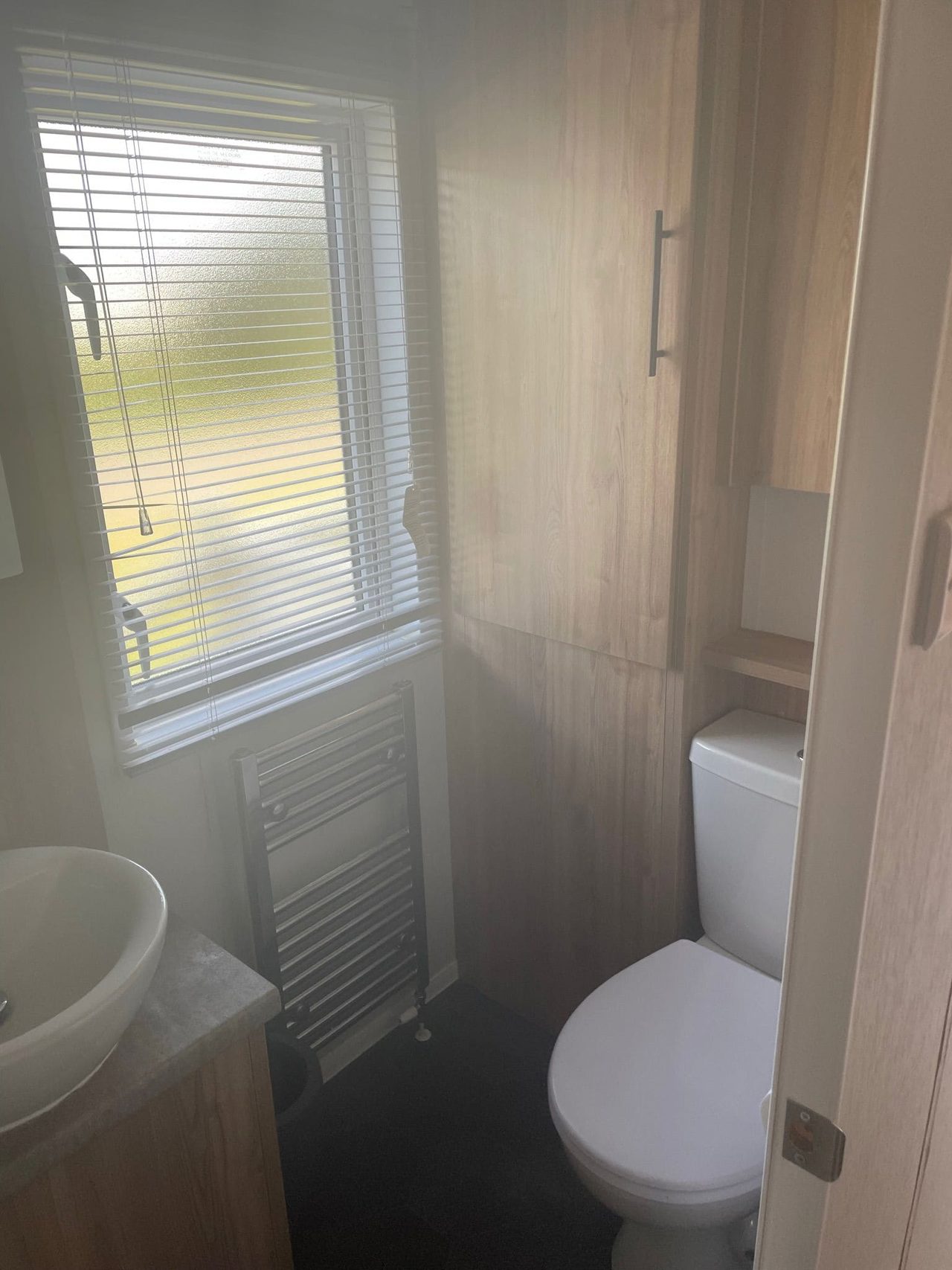 Waverly Shower Room